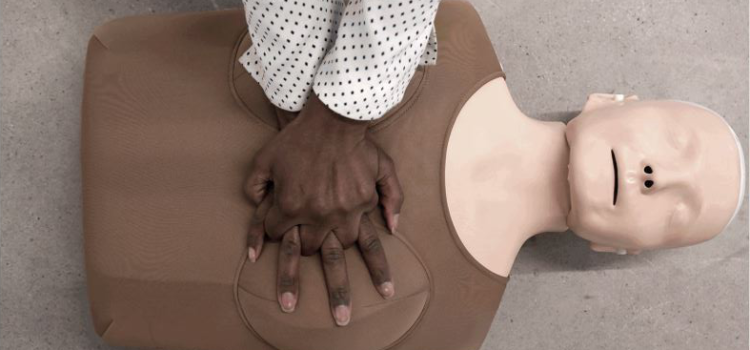 Woman Cpr Manikin First Female Cpr Manikin Created To Save Women Suffering From Cardiac Arrest Cpr Aed